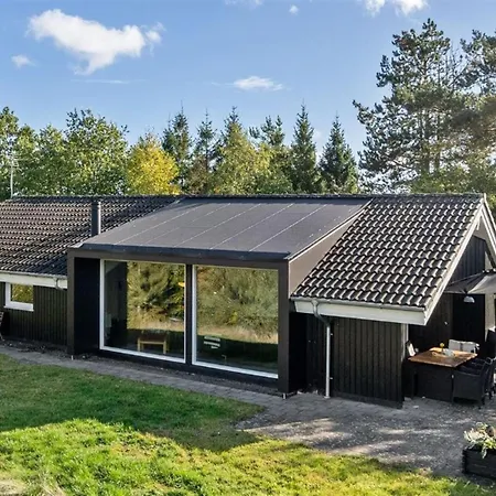 Merja Holiday home